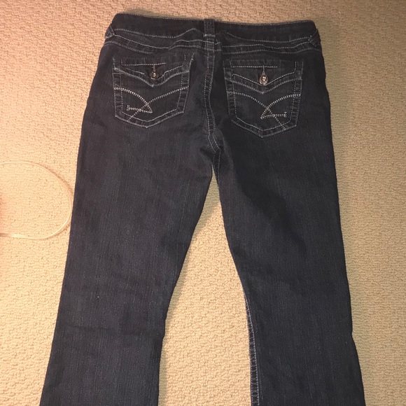 Jeans - Picture 3 of 4